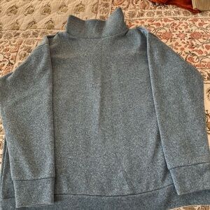 Eddie Bauer Heather Blue Pullover